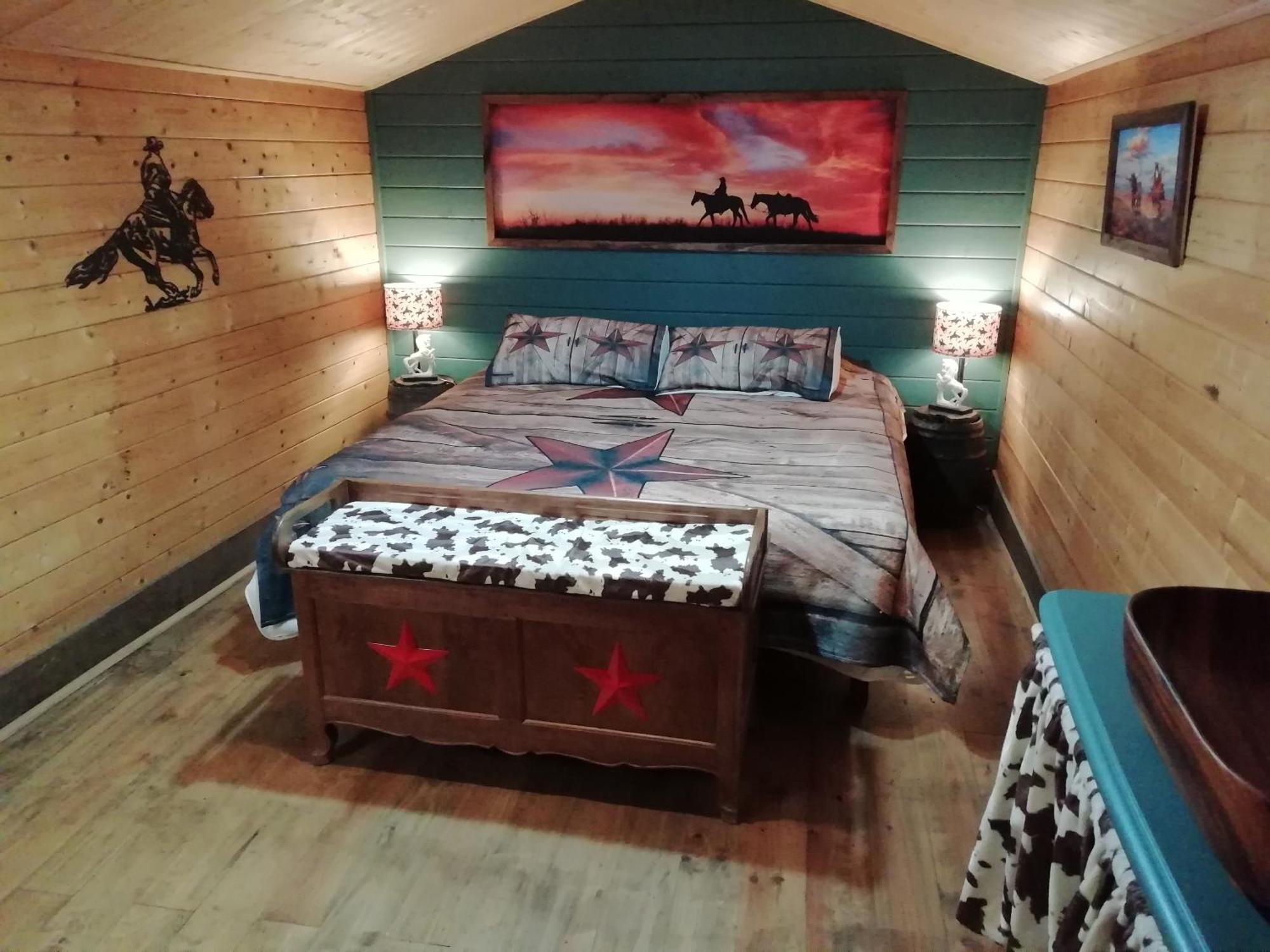 Bed and Breakfast La Valise A Cheval Mezieres-sur-Ponthouin Номер фото
