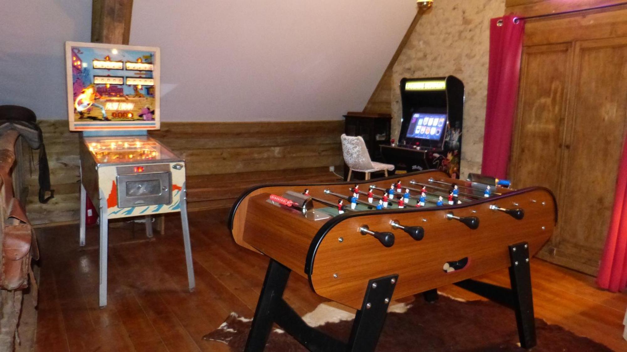 Bed and Breakfast La Valise A Cheval Mezieres-sur-Ponthouin Екстер'єр фото